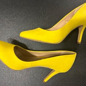 INC International Concepts Bright Yellow Heels